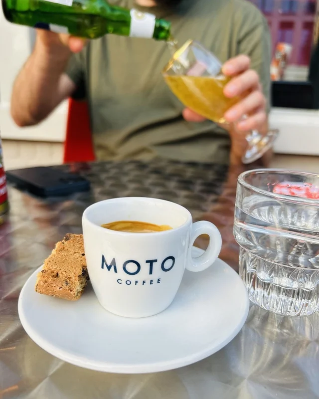Cool dads drink organic coffee. 😎

Organic. Specialty. Just really good coffee for the ones who are always there. 

Enjoy 10 % off all coffees - Thursday to Sunday! 

Use the code: FATHERSDAY10 and treat your dad (or yourself 😉) 

For the dads who value quality in every cup ☕️ 

#fathersday #motocoffeeshots #specialtycoffee #organiccoffee #coffee #fathers #dads #cooldads #biologisch #koffie #vaderdag #vaders #espresso #filter #fathersdaytreats